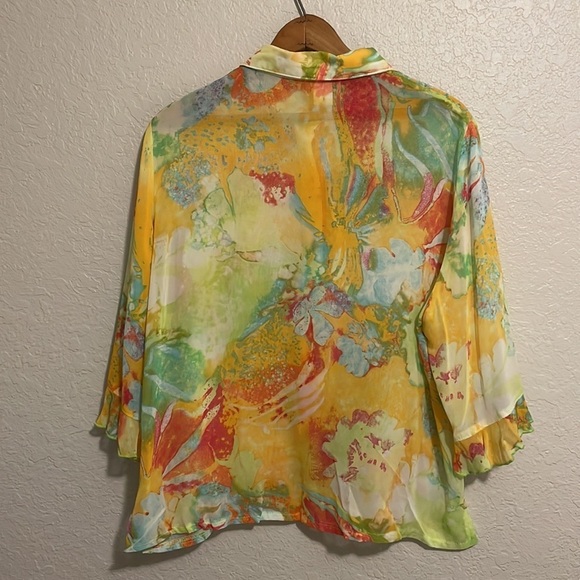 Sea Suns Size XL Semi Sheer Button Front 3/4 Length Ruffle Hem Sleeve Blouse - Picture 3 of 5